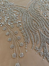 Ezüst Haute Couture panel